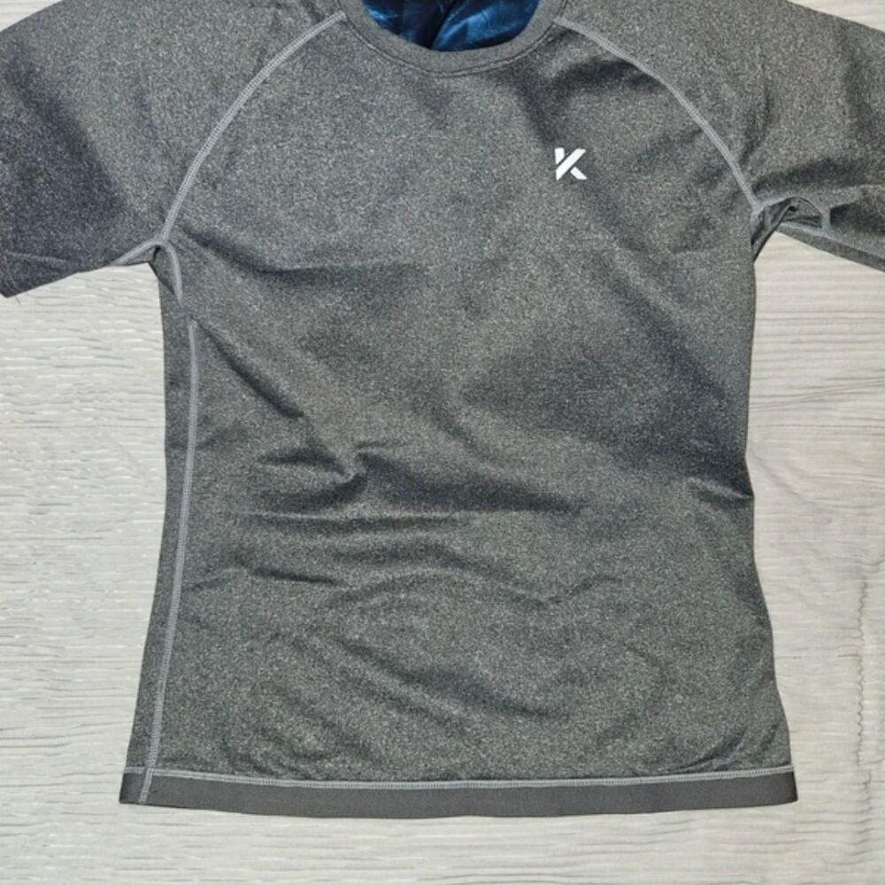 Unbranded Women's Grey and Black Shirt